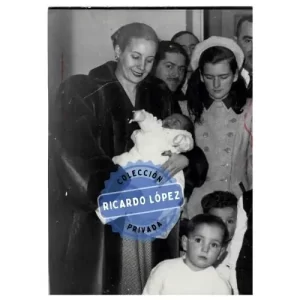 Evita con Bebé en madrinazgo.