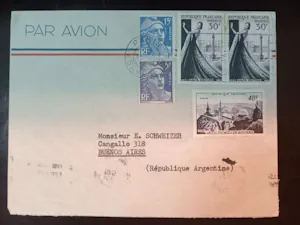 Sobre de Francia a Buenos Aires con Sellos de Figuras y Paisaje por Correo Aéreo